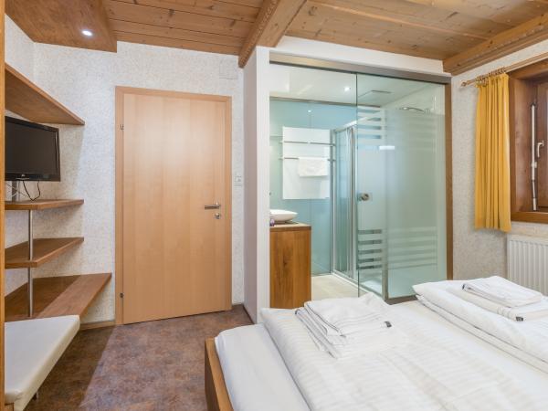 Villa photo 5