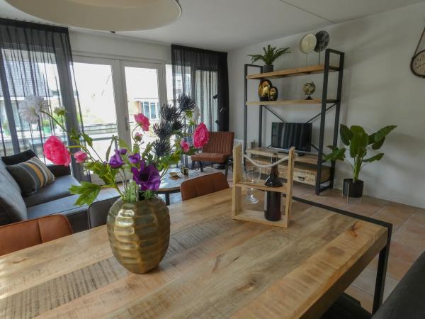 Villa photo 5