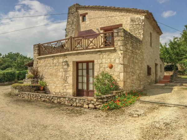 Villa photo 2