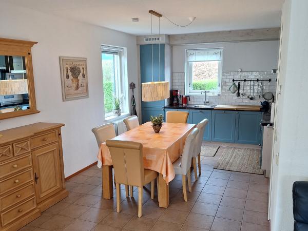 Villa photo 3