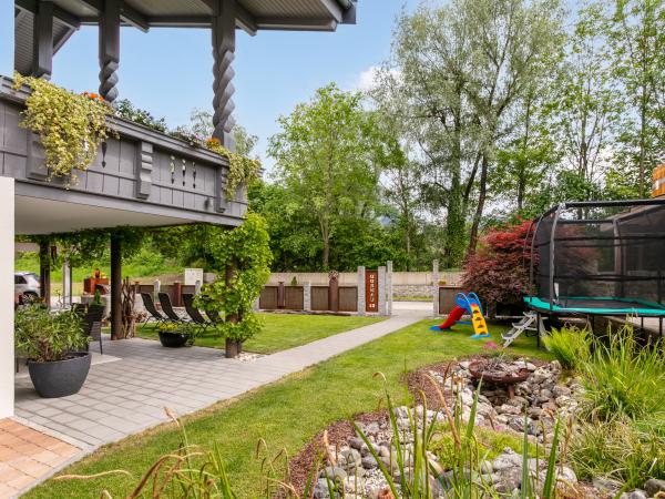 Villa photo 2
