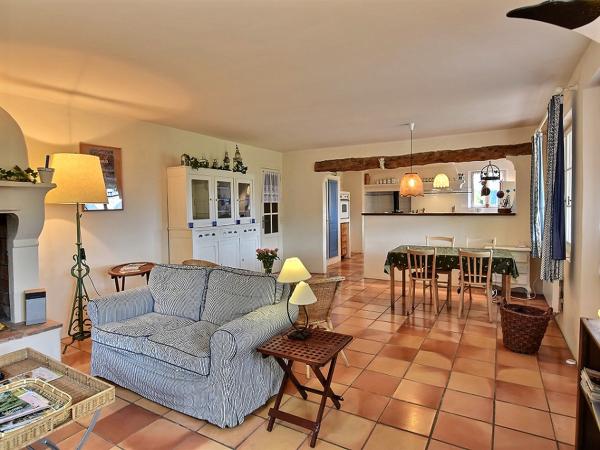 Villa photo 5