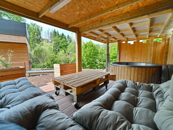 Villa photo 2