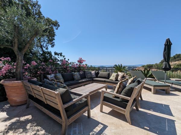Villa photo 5
