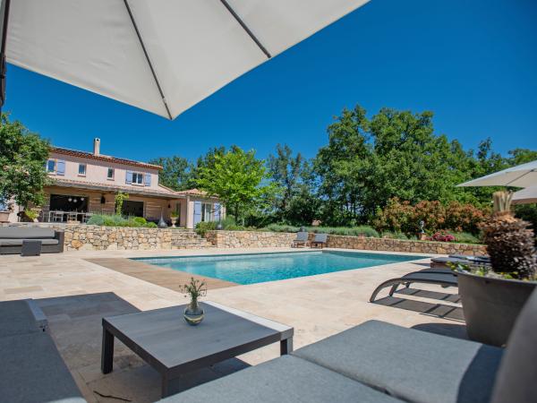 Villa photo 4