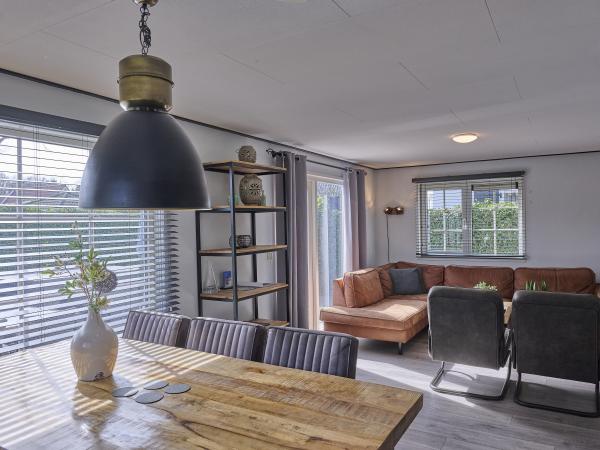 Villa photo 4