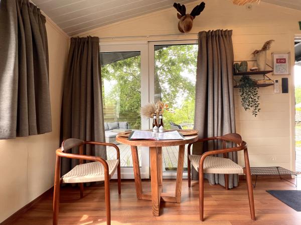 Villa photo 3