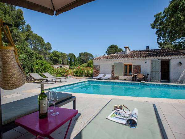 Villa photo 2