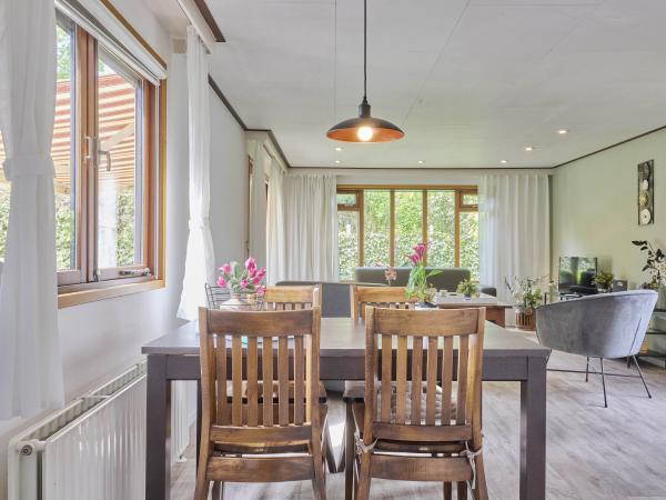 Villa photo 4