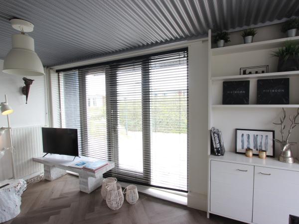 Villa photo 3