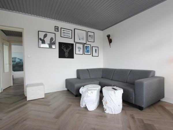 Villa photo 4