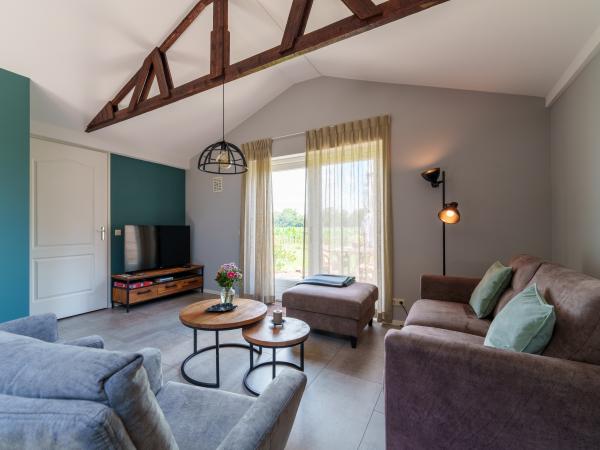 Villa photo 4