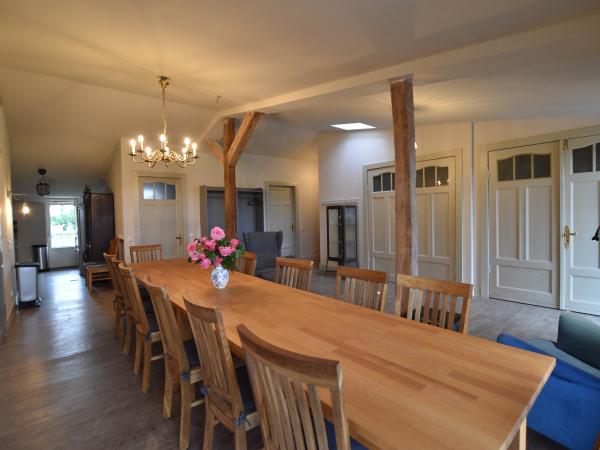 Villa photo 4
