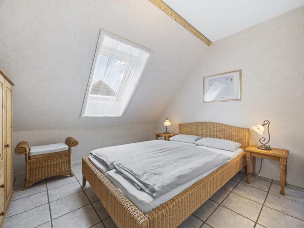 Villa photo 3