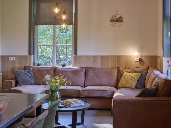 Villa photo 2
