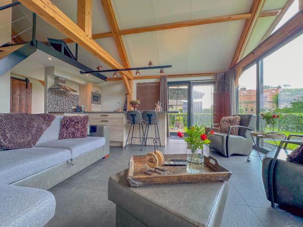 Villa photo 5