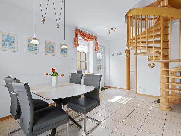 Villa photo 4