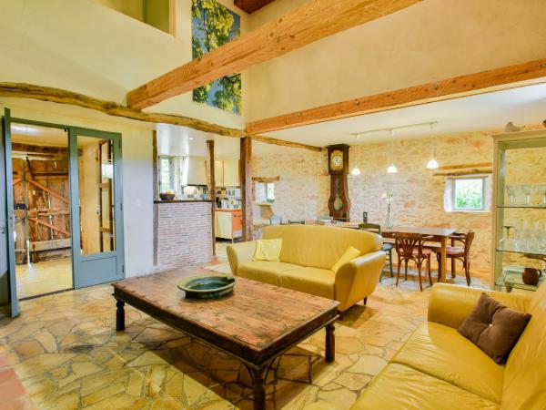 Villa photo 5