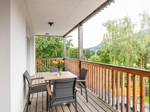 Villa photo 3