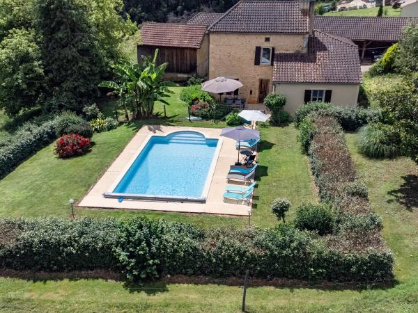 Villa photo 2