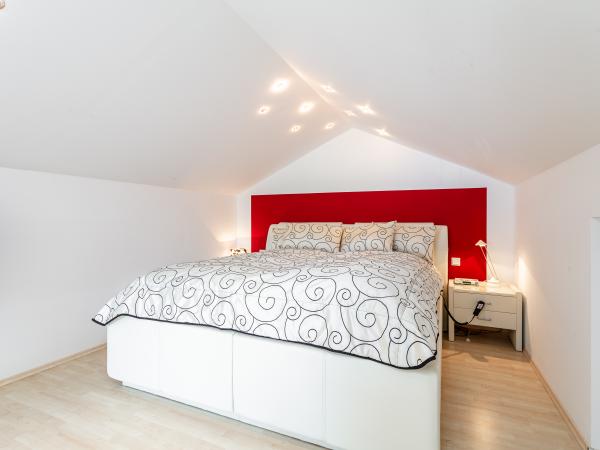 Villa photo 4
