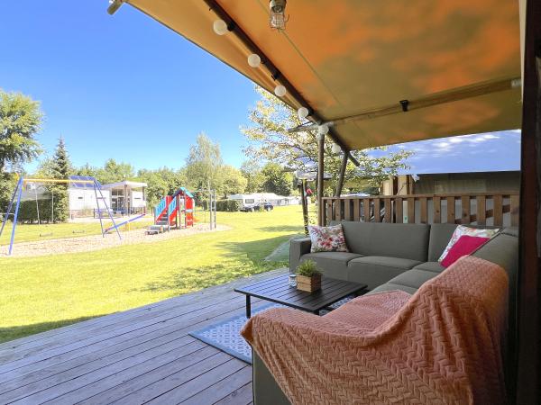 Villa photo 2
