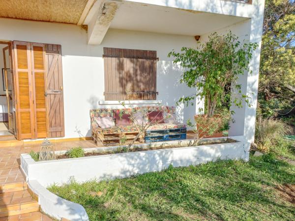 Villa photo 2
