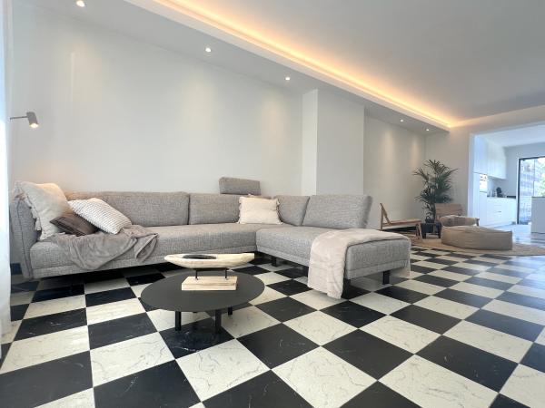 Villa photo 2
