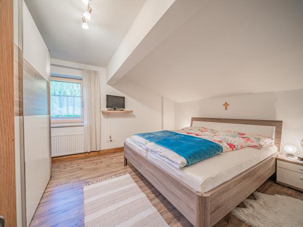 Villa photo 3