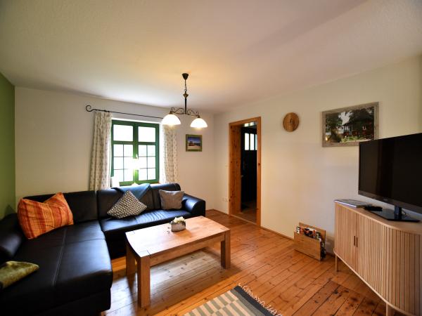 Villa photo 2