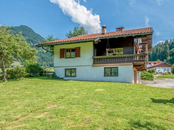Villa photo 3