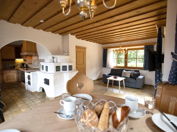 Villa photo 3