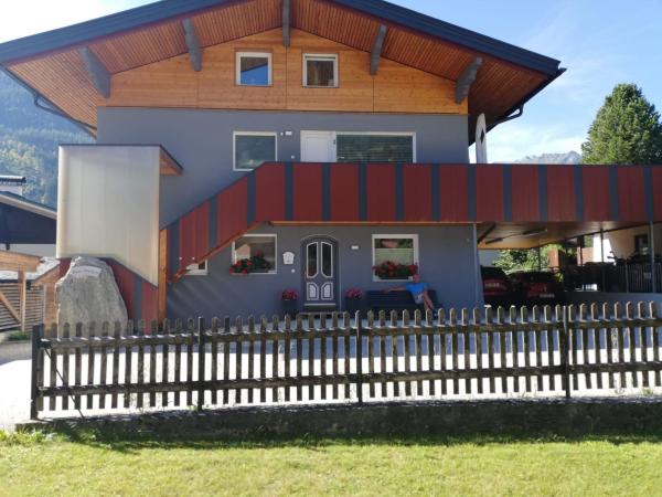 Villa photo 4