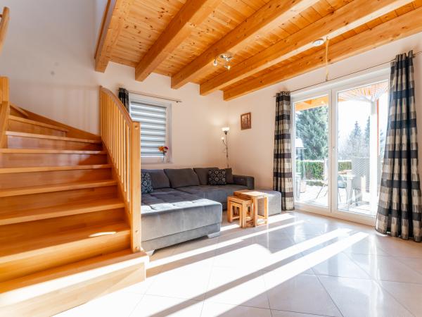 Villa photo 2