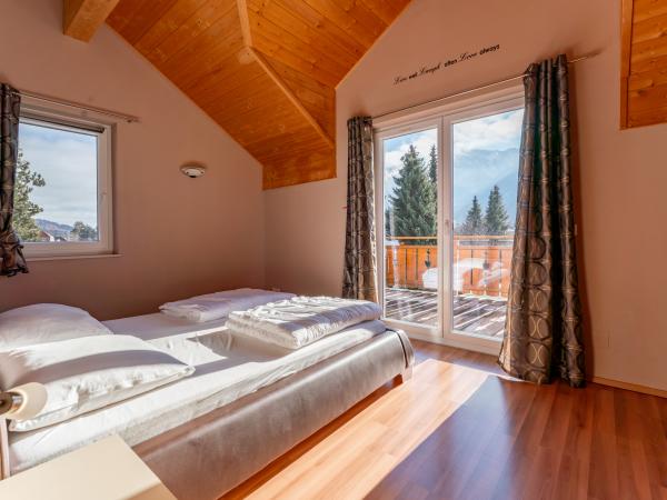 Villa photo 5