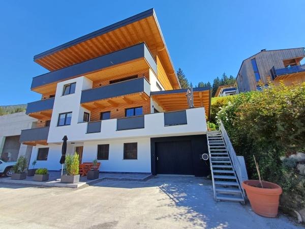 Villa photo 2