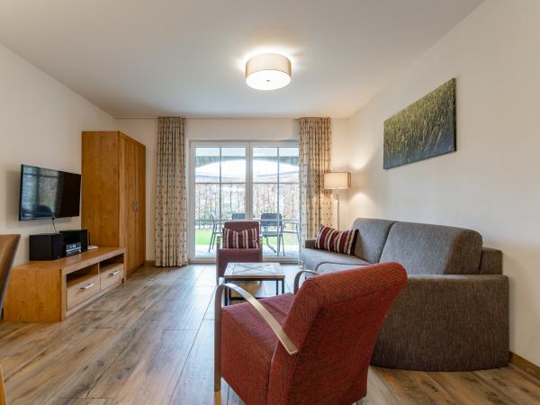 Villa photo 3