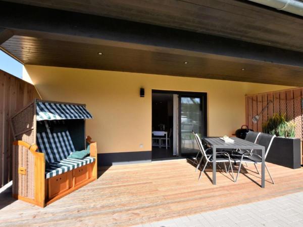 Villa photo 2
