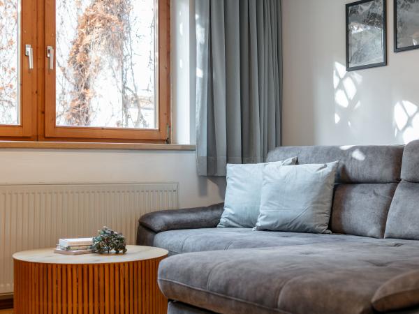 Villa photo 2