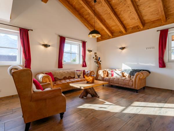 Villa photo 4