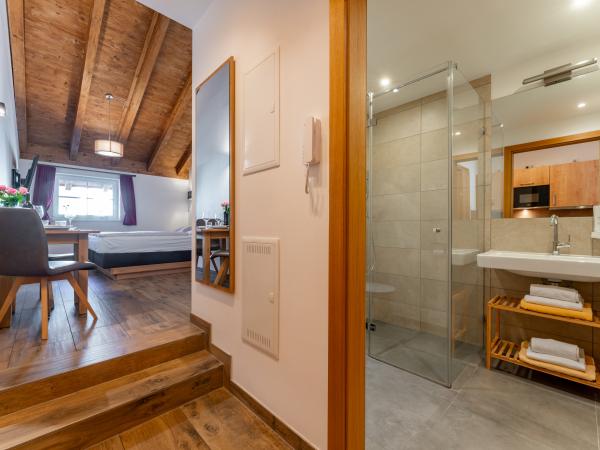 Villa photo 3