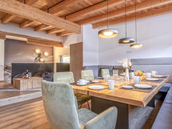 Villa photo 3
