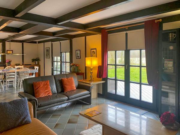 Villa photo 5