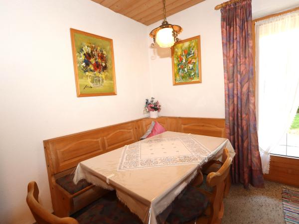 Villa photo 3