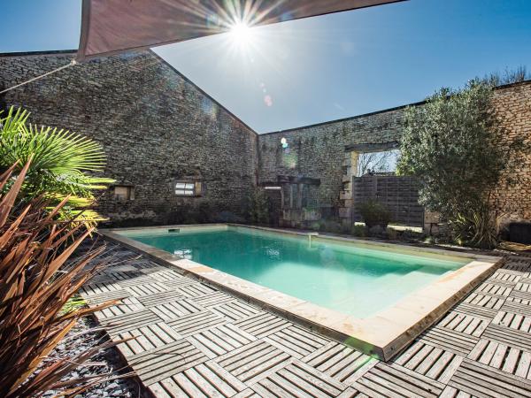 Villa photo 2
