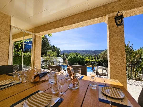 Villa photo 4