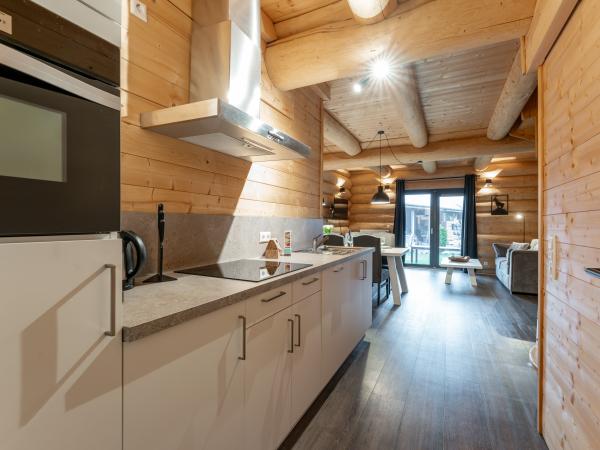 Villa photo 3