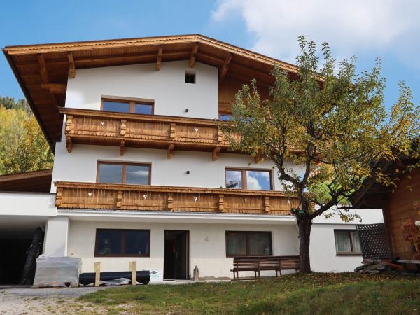 Villa photo 3