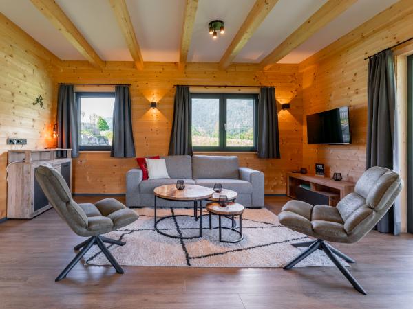 Villa photo 2
