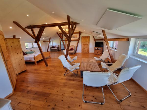 Villa photo 3